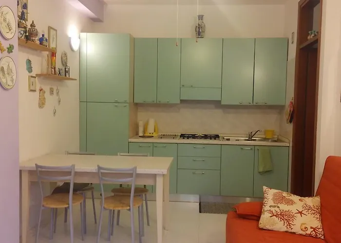 בית נופש Violet Garden - *